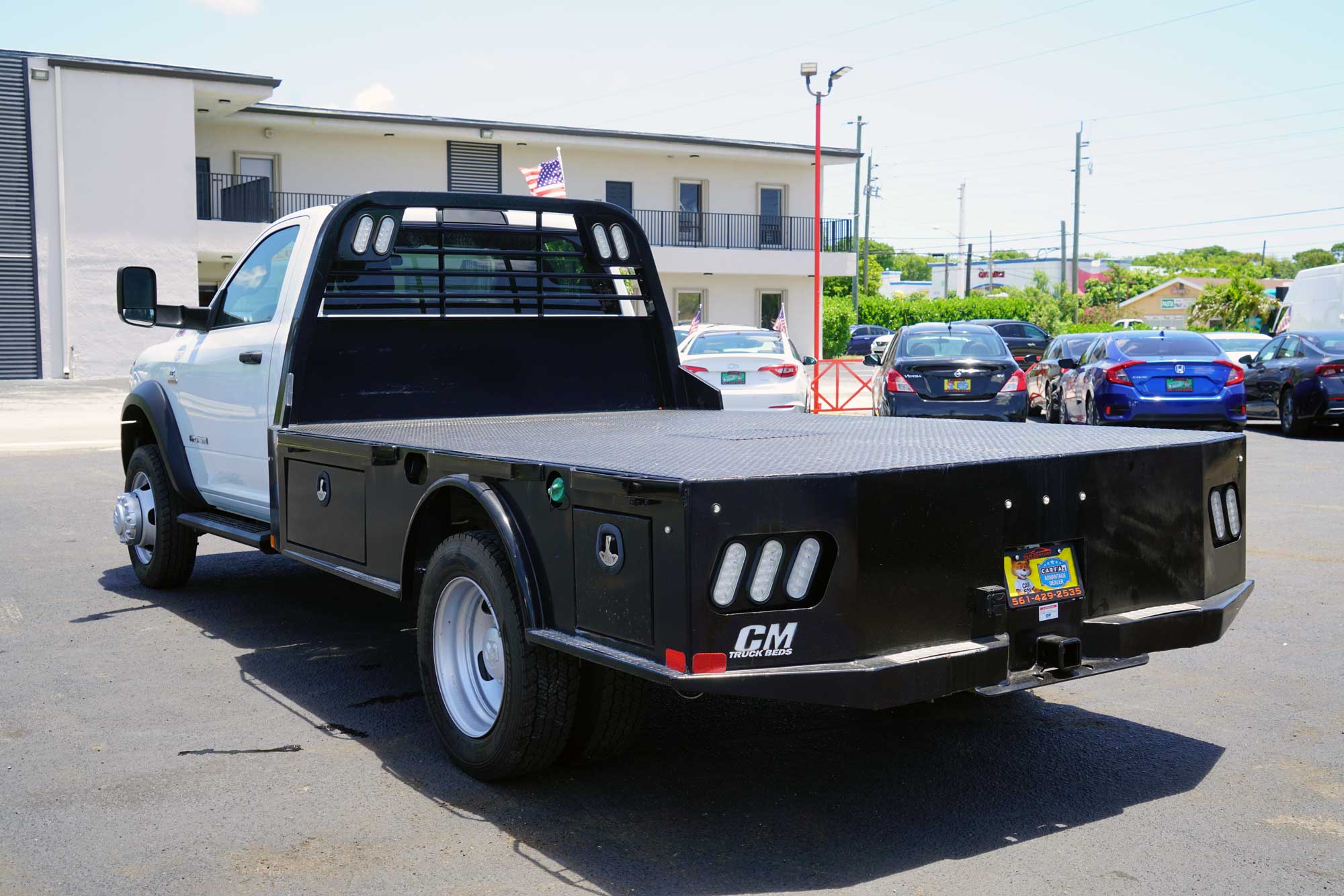 2022 Ram 5500 Regular Cab & Chassis SLT Tradesman 2D