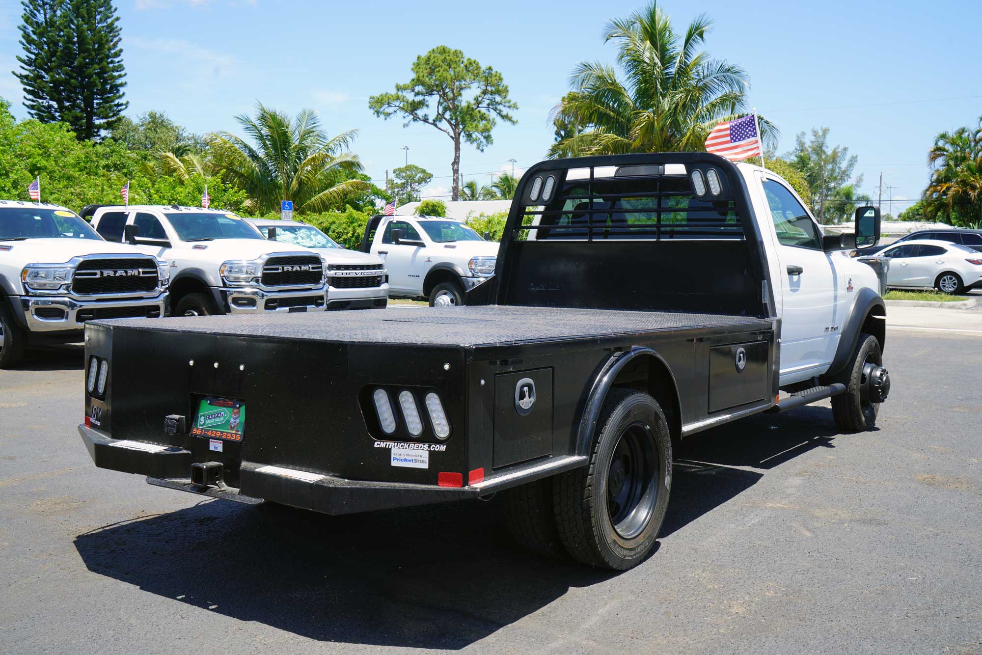 2022 Ram 5500 Regular Cab & Chassis Tradesman SLT Cab & Chassis 2D