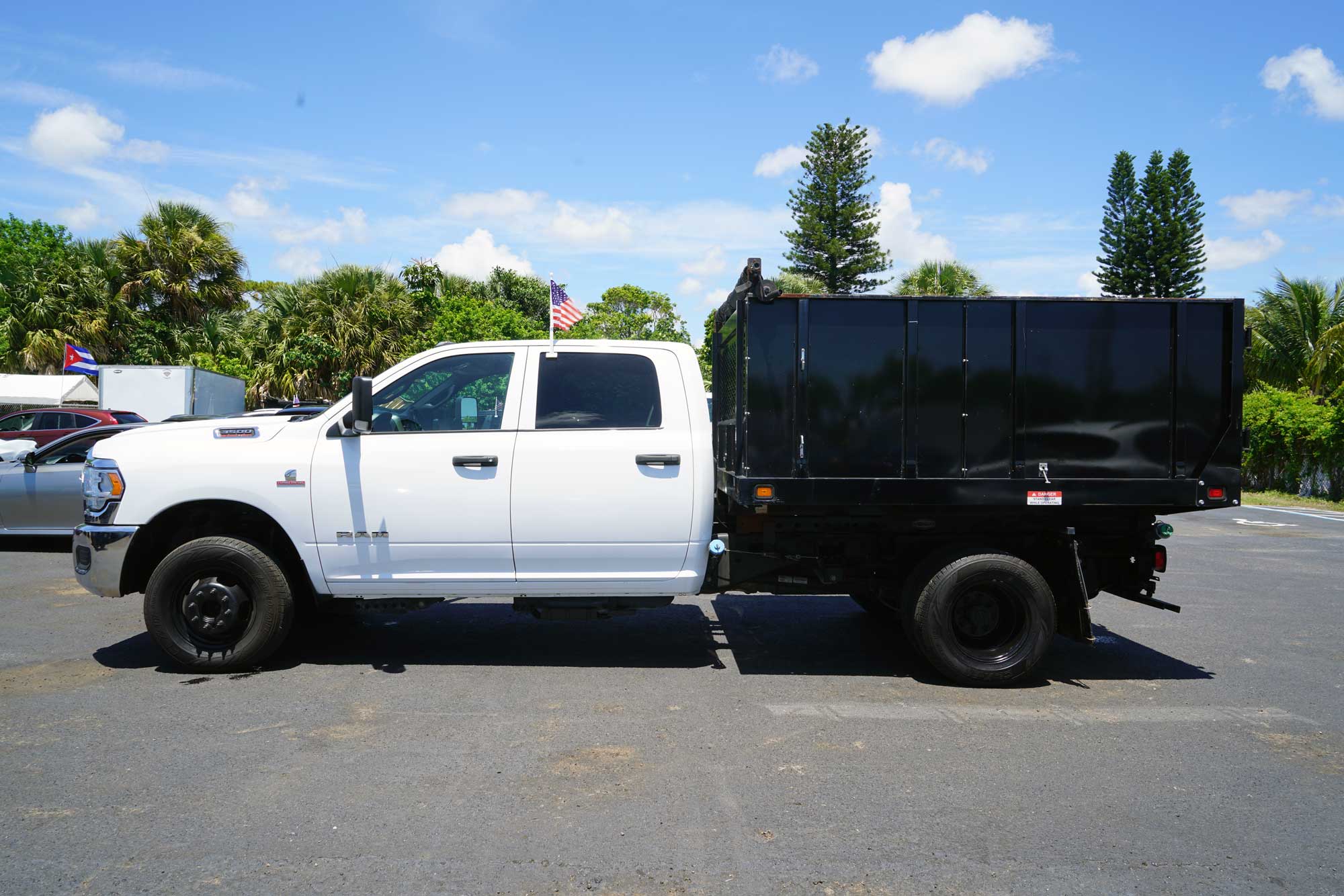 2021 Ram 3500 Crew Cab & Chassis Tradesman 4D