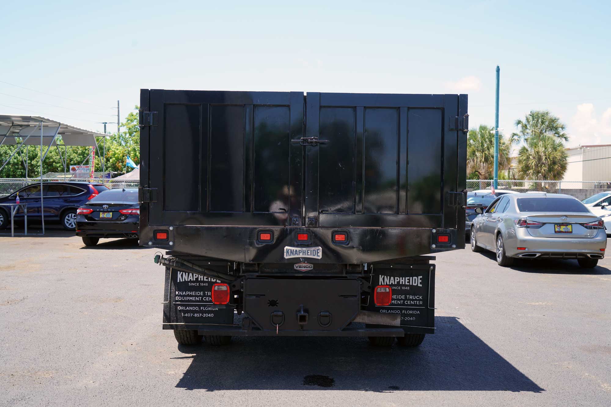 2021 Ram 3500 Crew Cab & Chassis Tradesman 4D