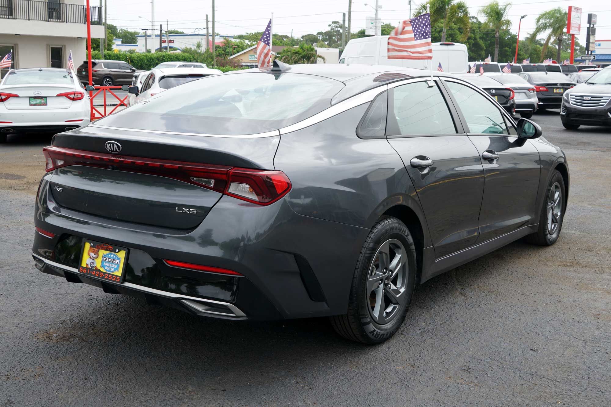 2021 Kia K5 LXS Sedan 4D