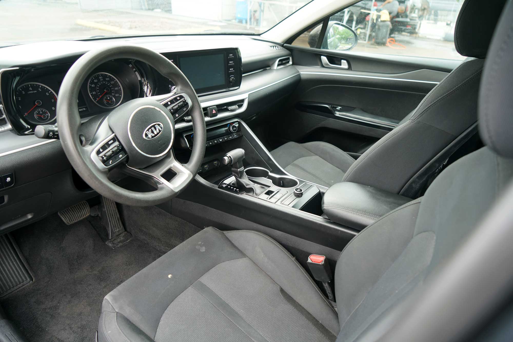 2021 Kia K5 LXS Sedan 4D