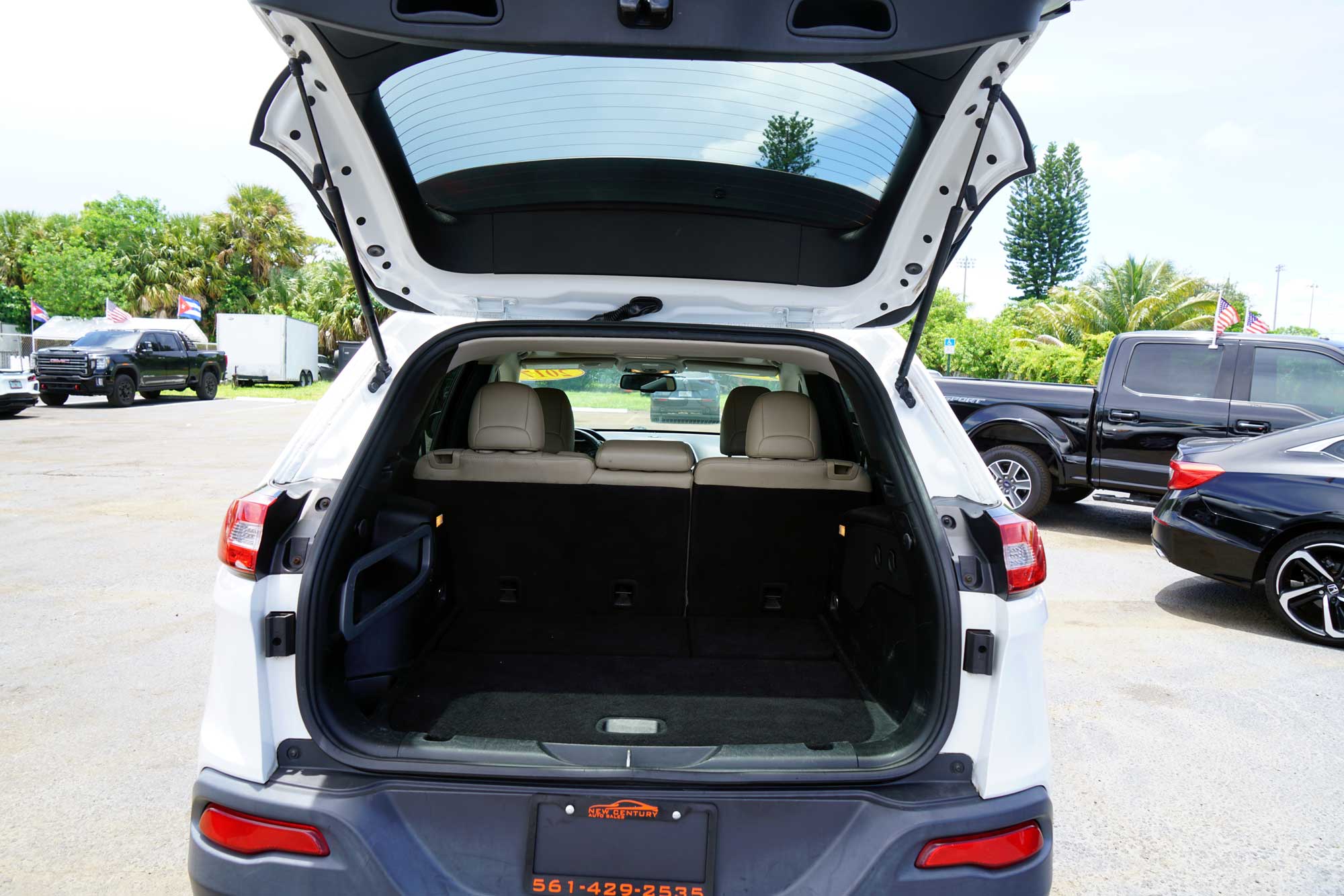 2017 Jeep Cherokee Limited Sport Utility 4D