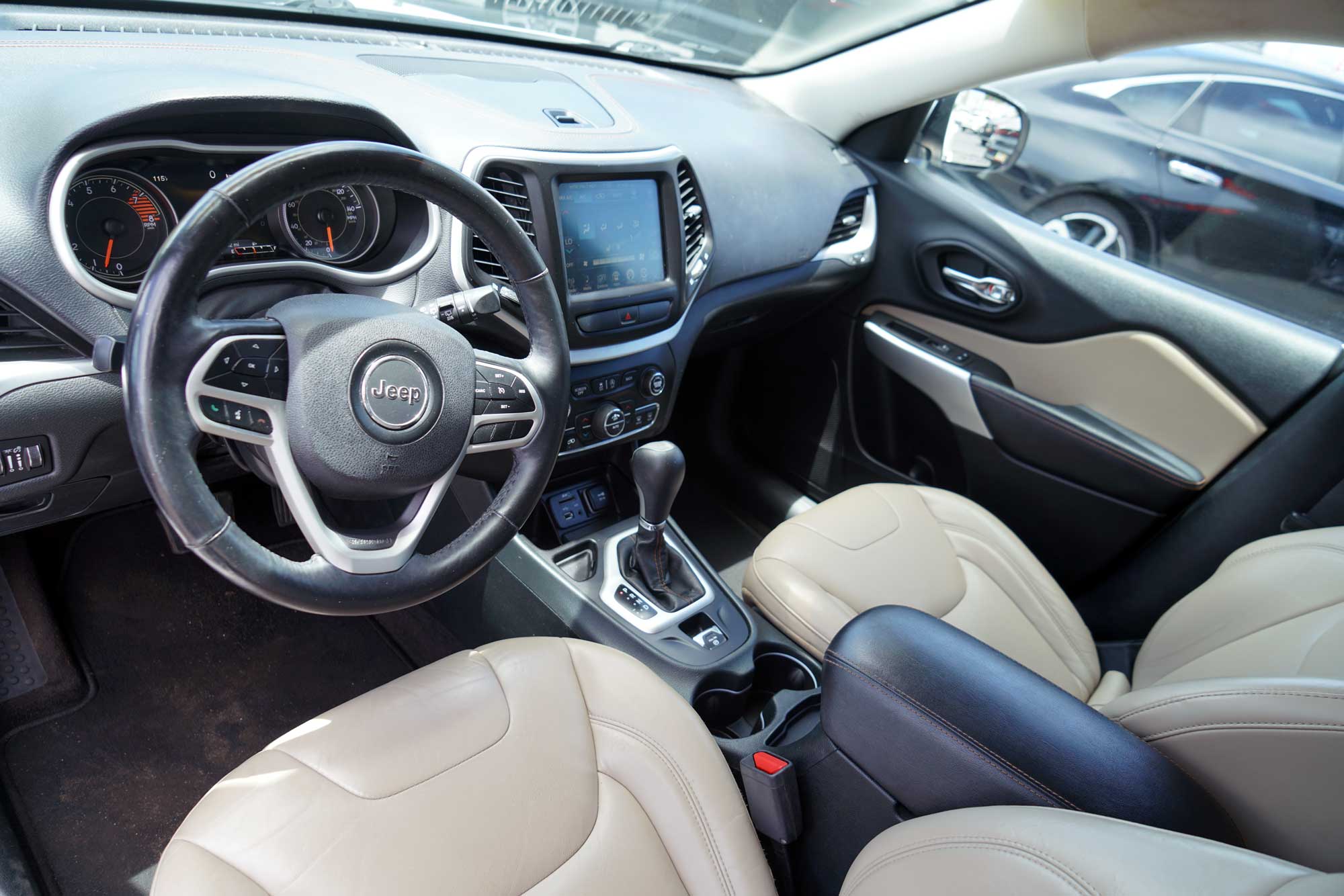 2017 Jeep Cherokee Limited Sport Utility 4D