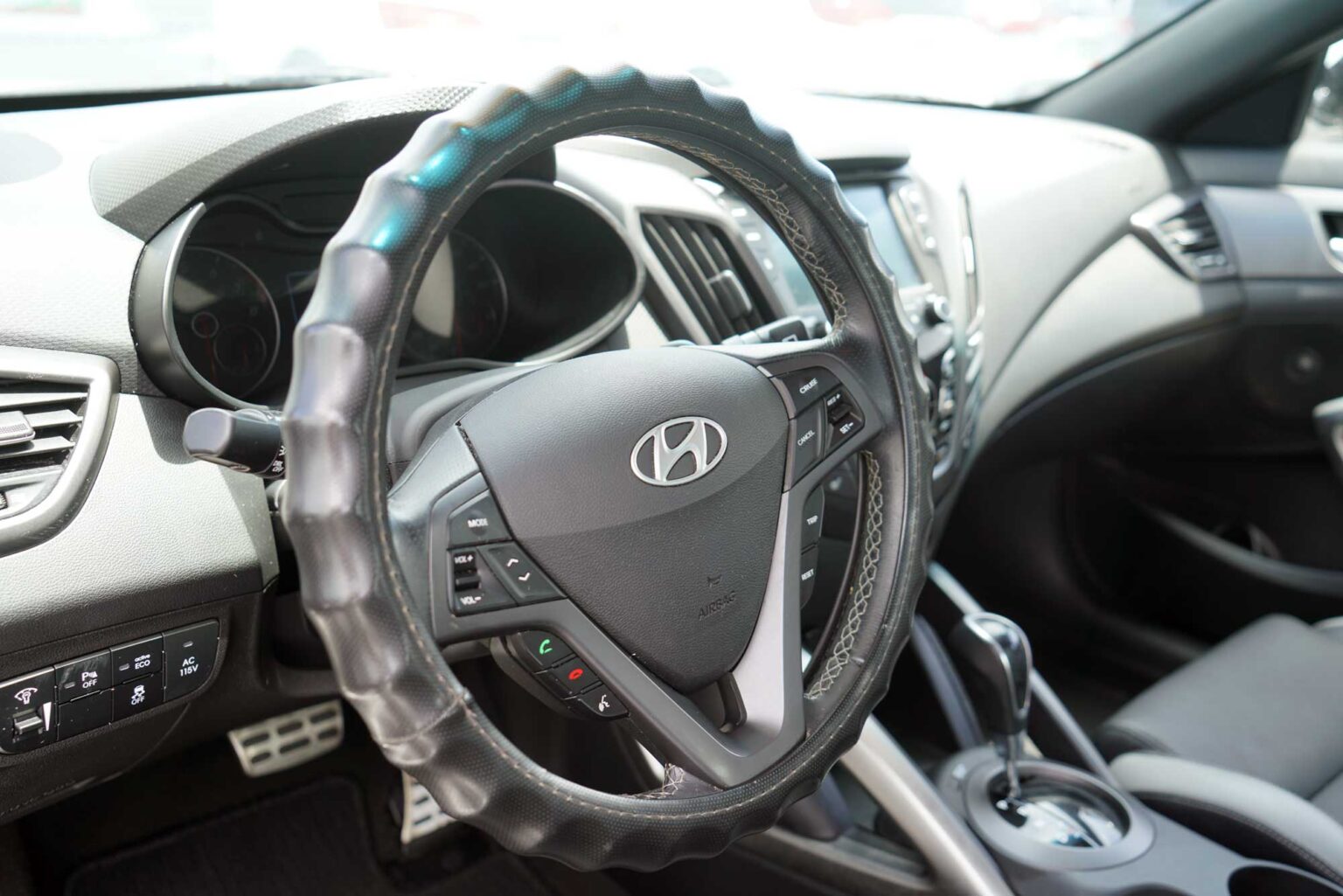 2016 Hyundai Veloster Turbo Coupe 3D