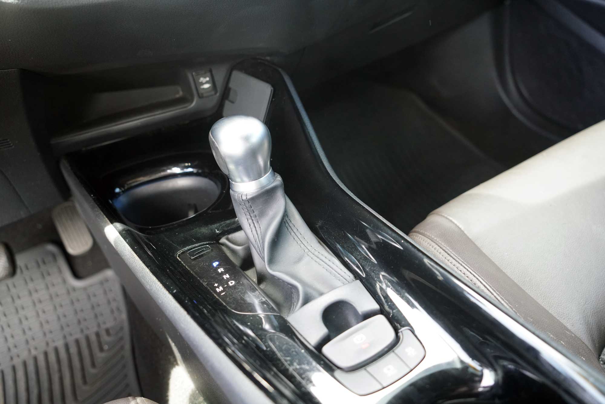 2019 Toyota C-HR Limited Sport Utility 4D
