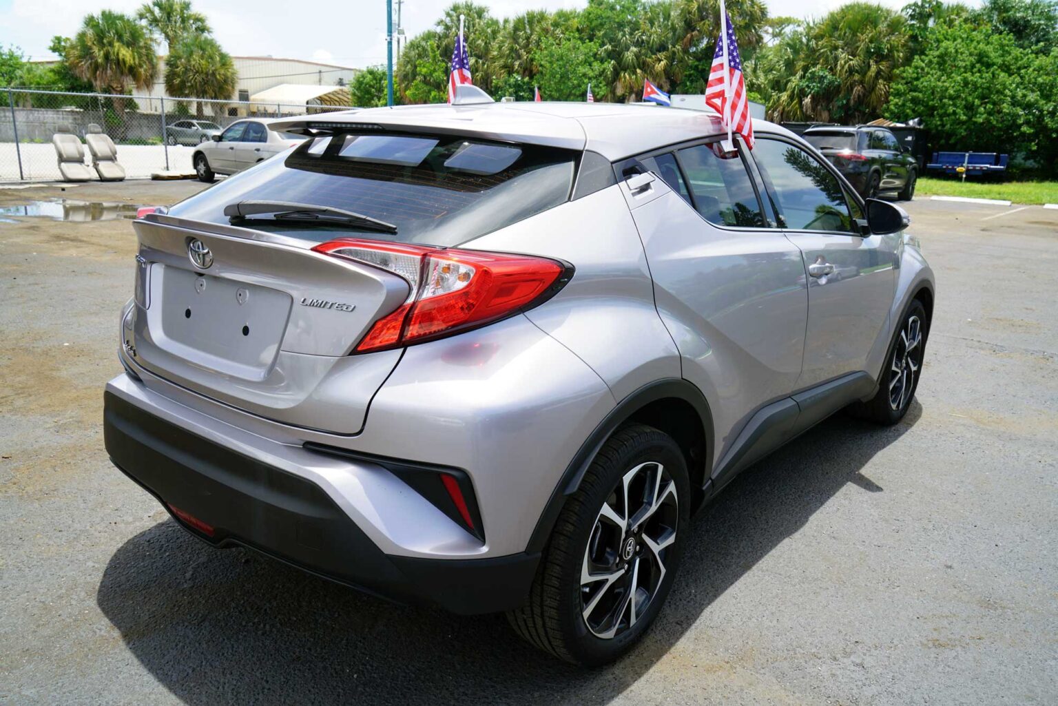 2019 Toyota C-HR Limited Sport Utility 4D