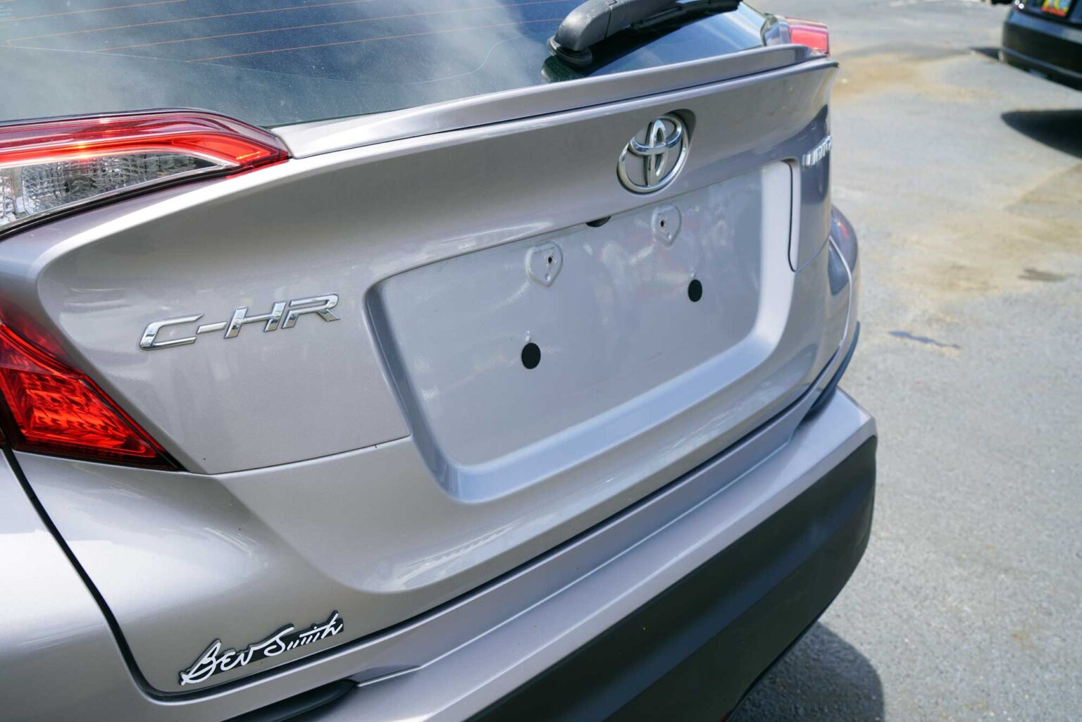 2019 Toyota C-HR Limited Sport Utility 4D