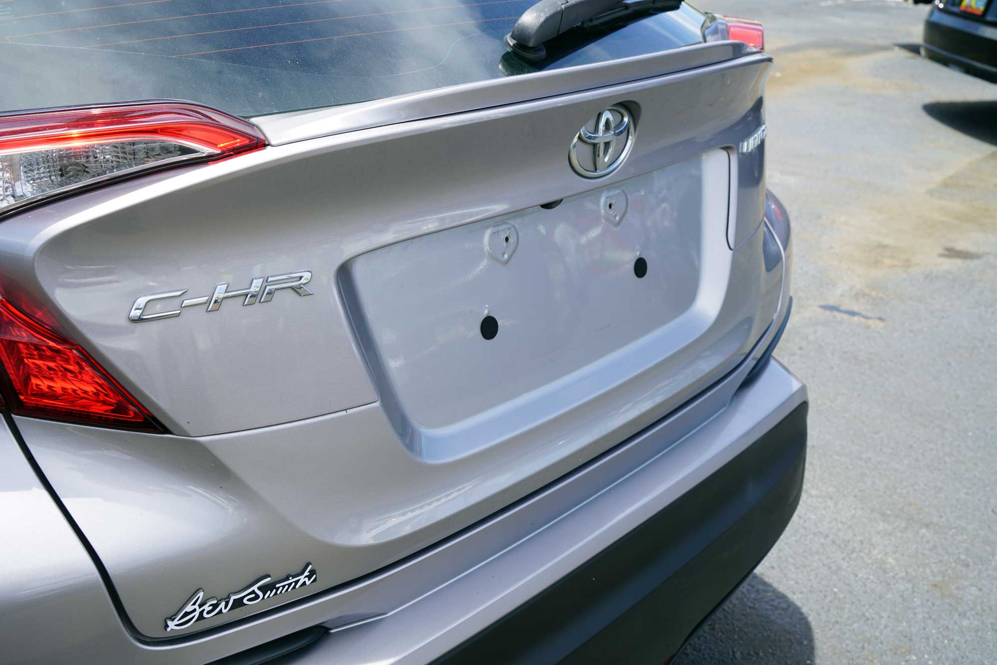 2019 Toyota C-HR Limited Sport Utility 4D