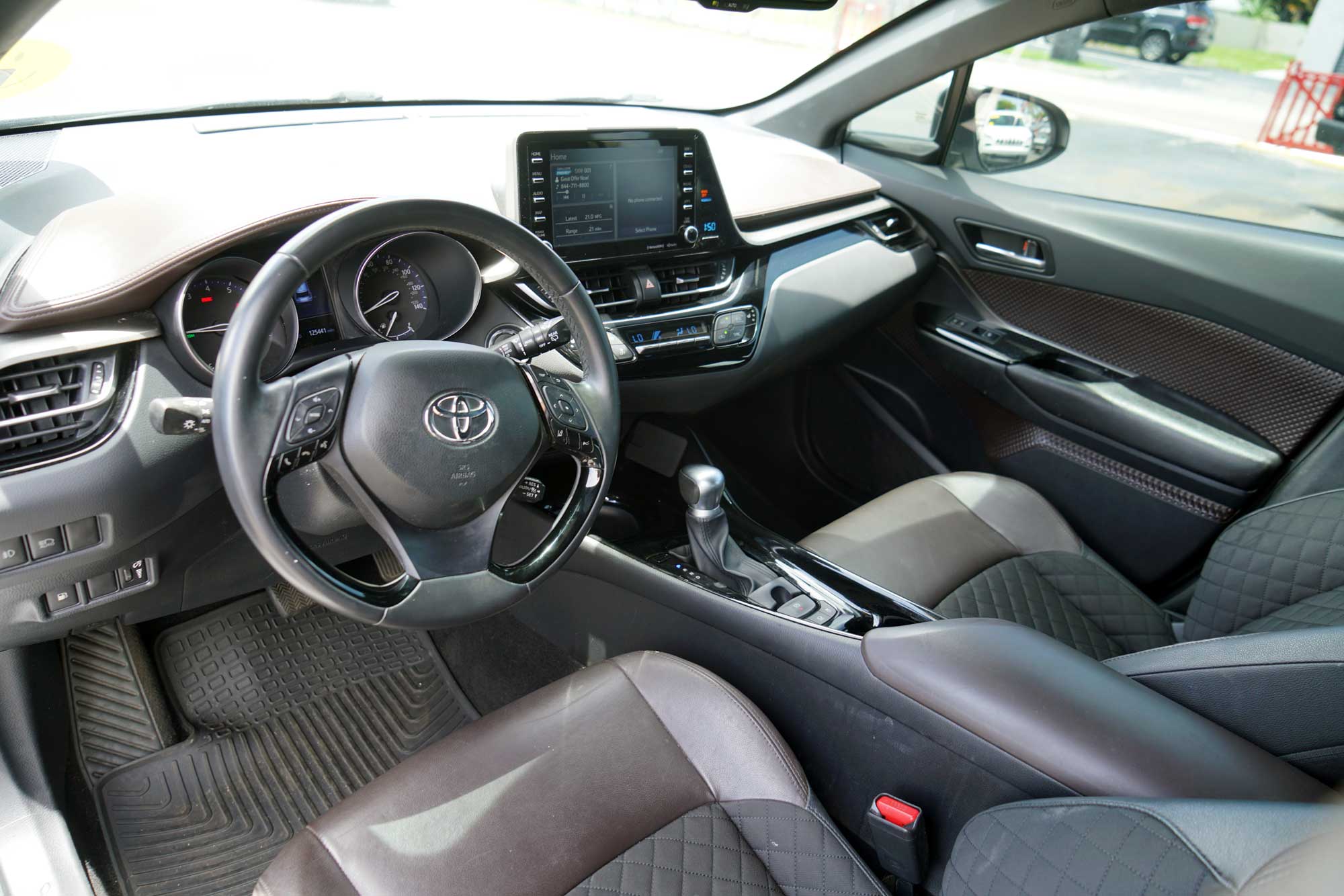2019 Toyota C-HR Limited Sport Utility 4D