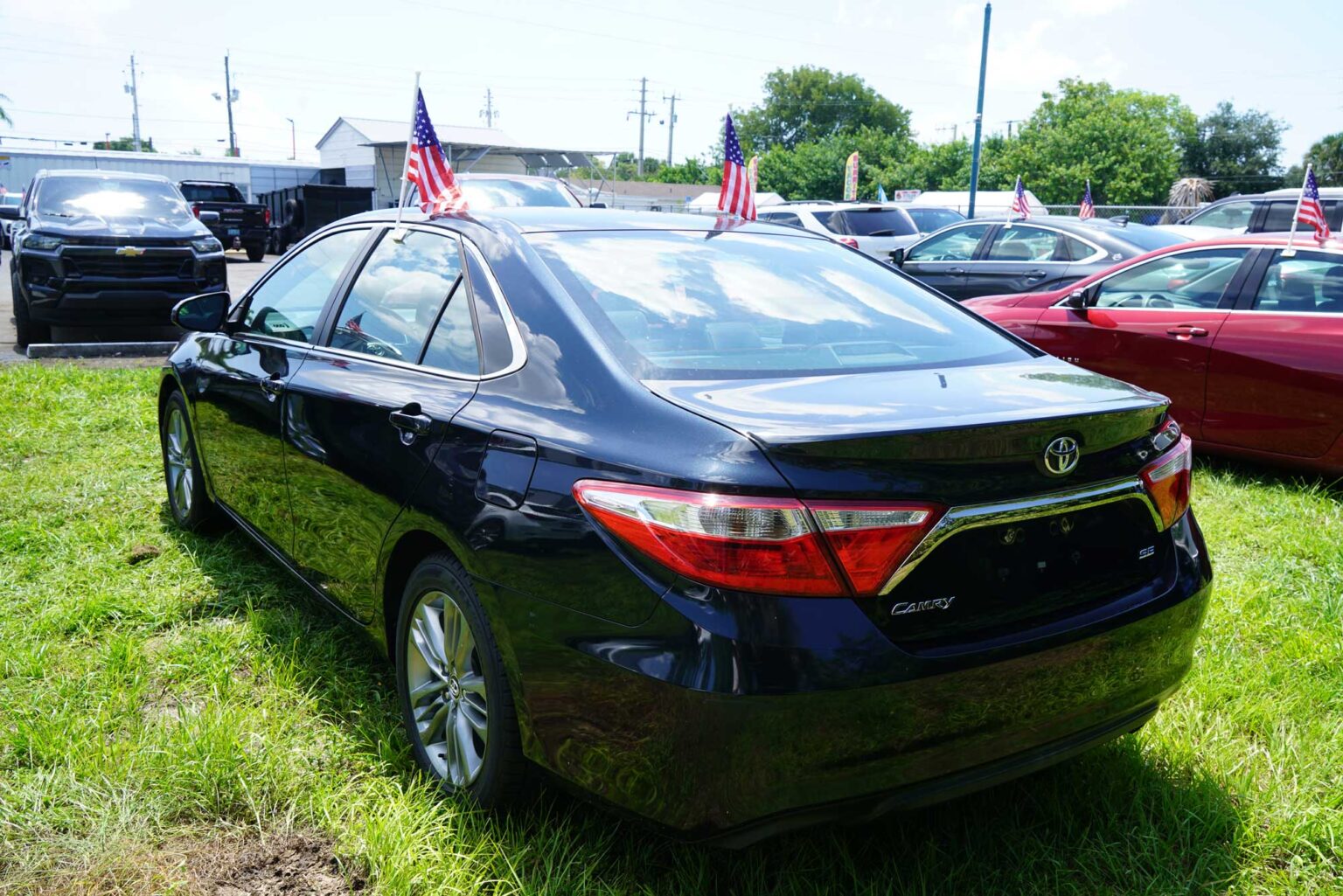 2015 Toyota Camry SE Sedan 4D