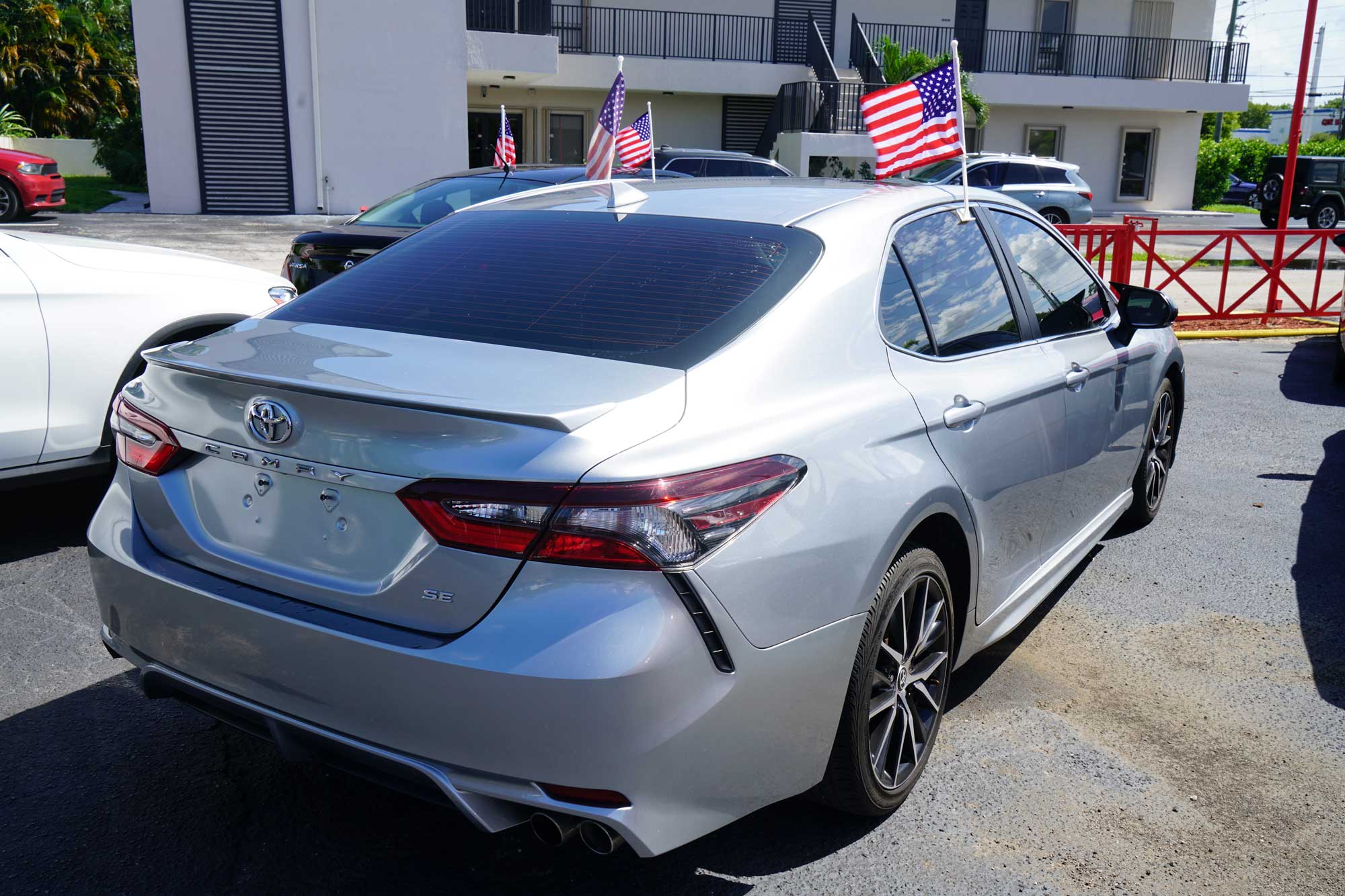 2022 Toyota Camry SE Sedan 4D