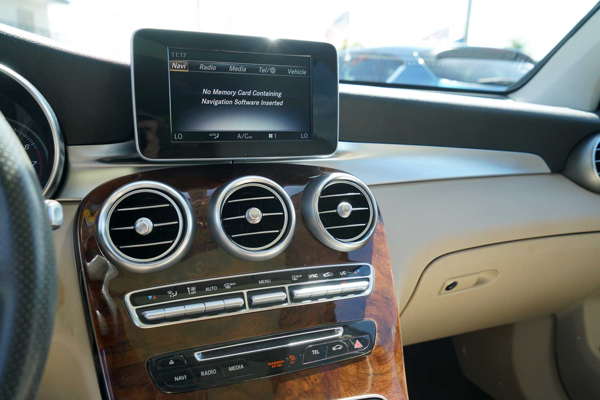 2018 Mercedes-Benz GLC 300 Sport Utility 4D