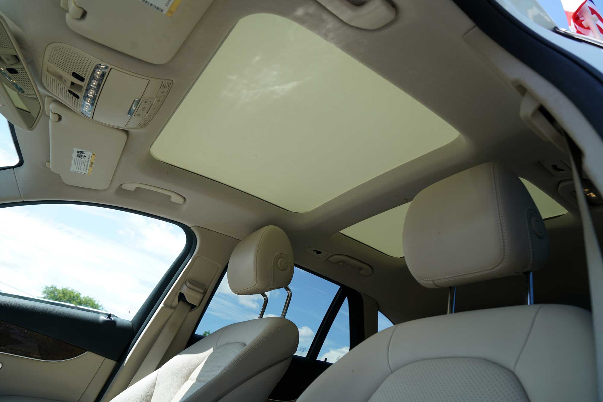 2018 Mercedes-Benz GLC 300 Sport Utility 4D