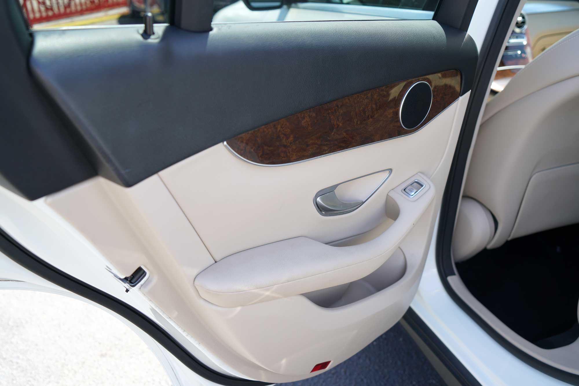 2018 Mercedes-Benz GLC 300 Sport Utility 4D