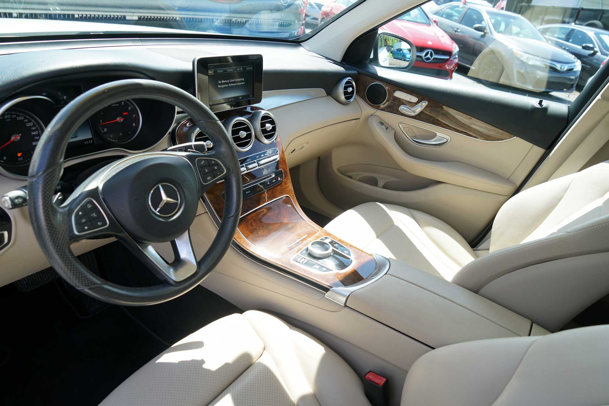 2018 Mercedes-Benz GLC 300 Sport Utility 4D