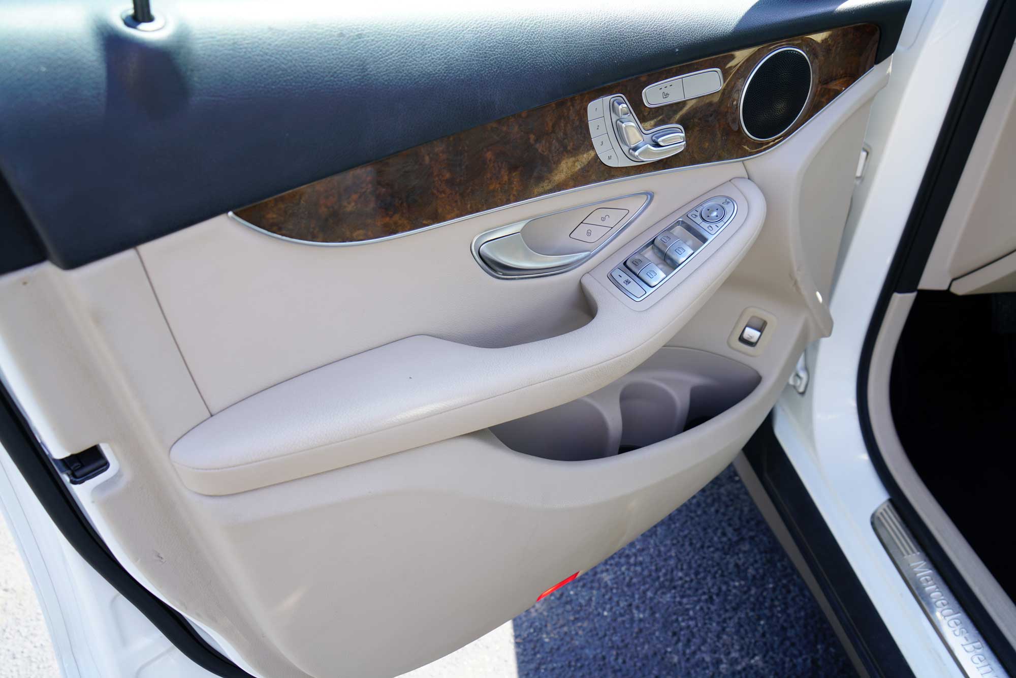 2018 Mercedes-Benz GLC 300 Sport Utility 4D