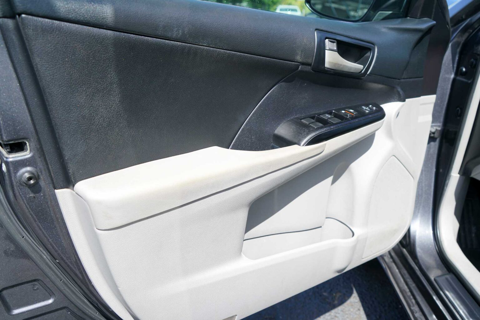 2013 Toyota Camry LE Sedan 4D
