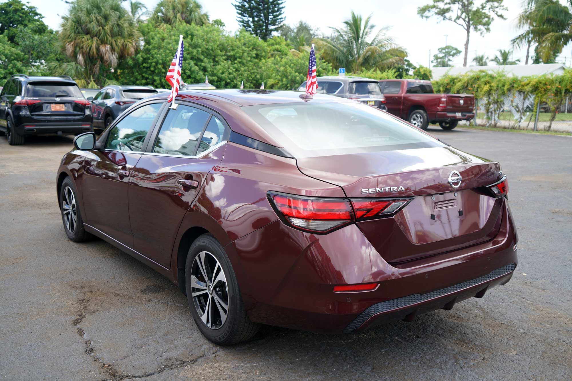 2021 Nissan Sentra SV Sedan 4D