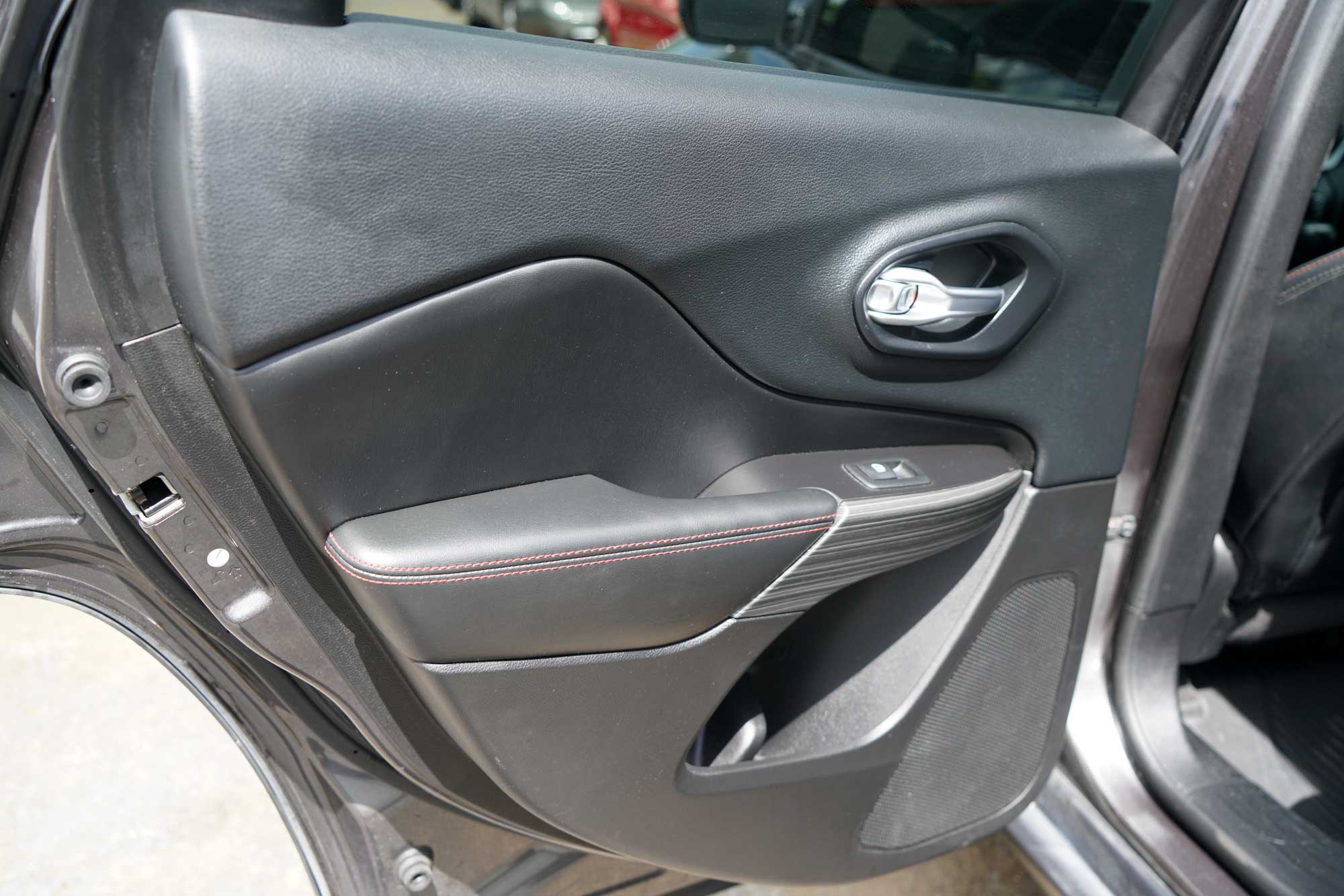 2015 Jeep Cherokee TrailHawk Sport Utility 4D