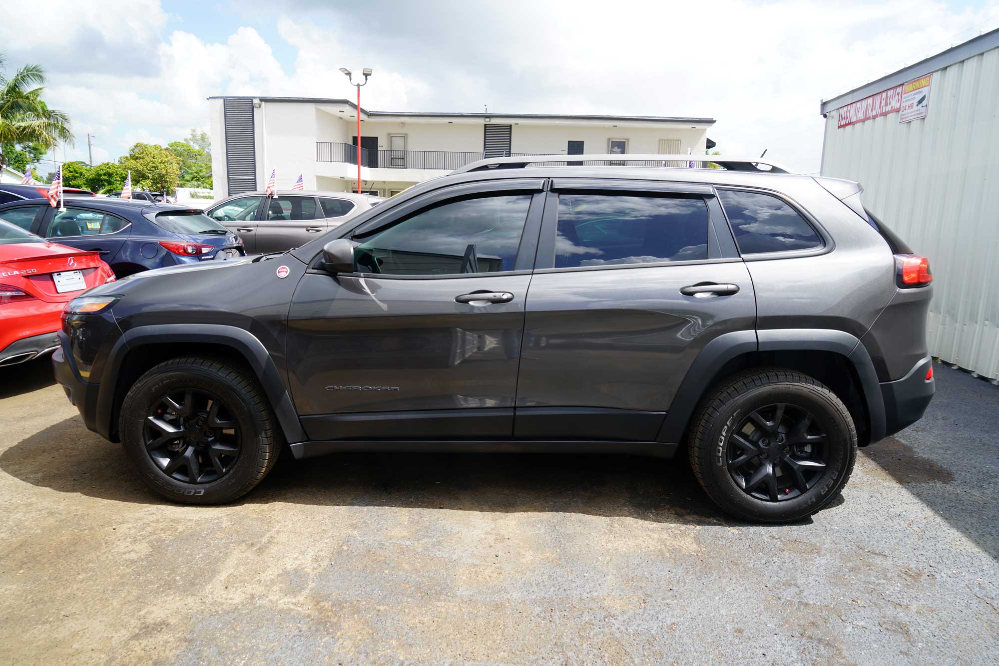 2015 Jeep Cherokee TrailHawk Sport Utility 4D