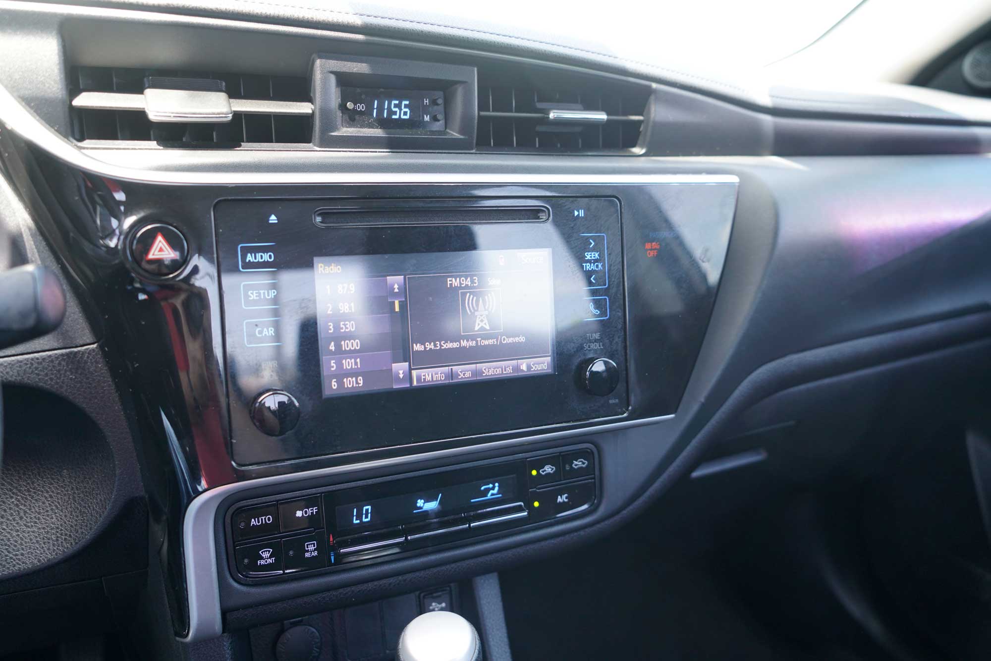 2018 Toyota Corolla LE Sedan 4D