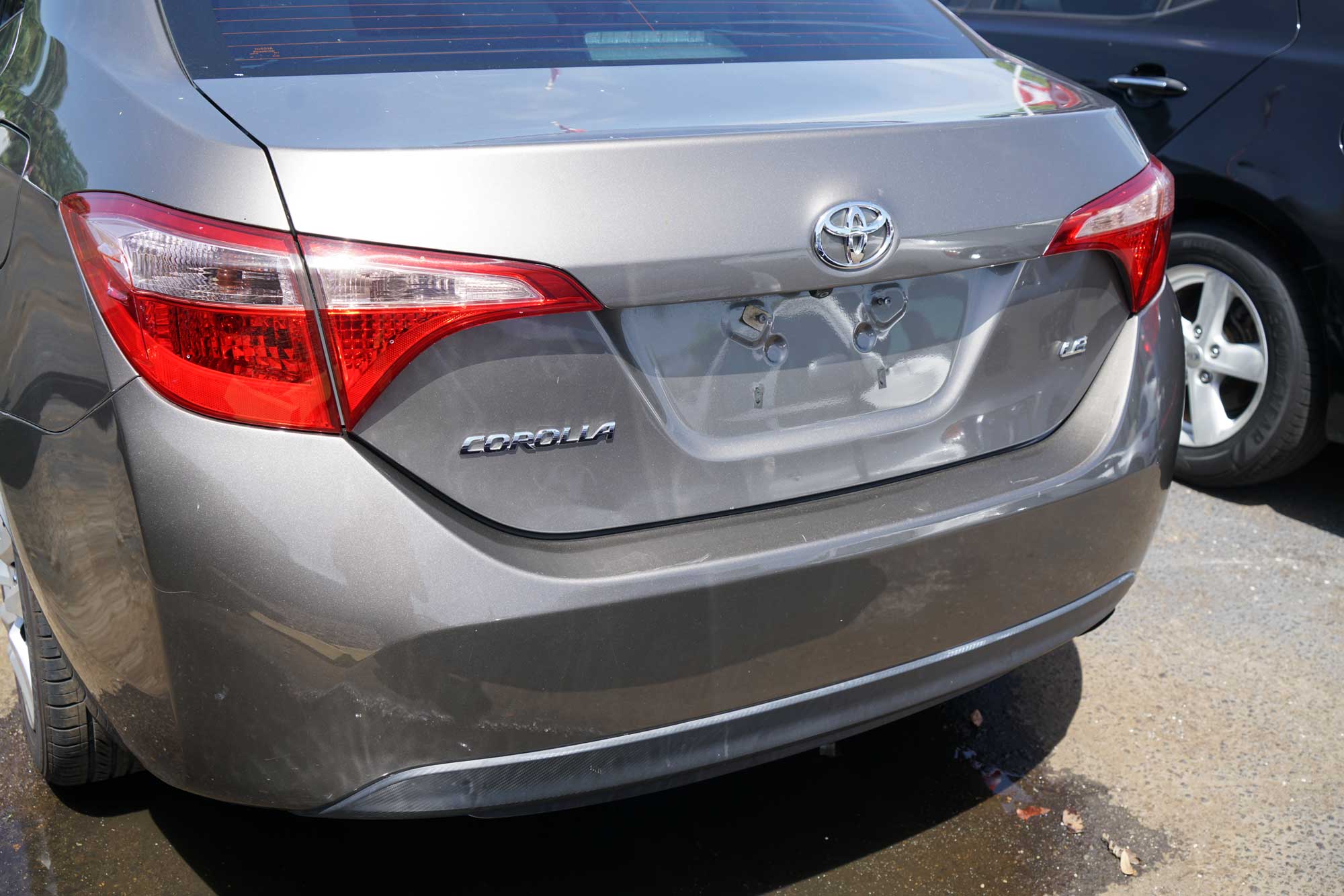 2018 Toyota Corolla LE Sedan 4D
