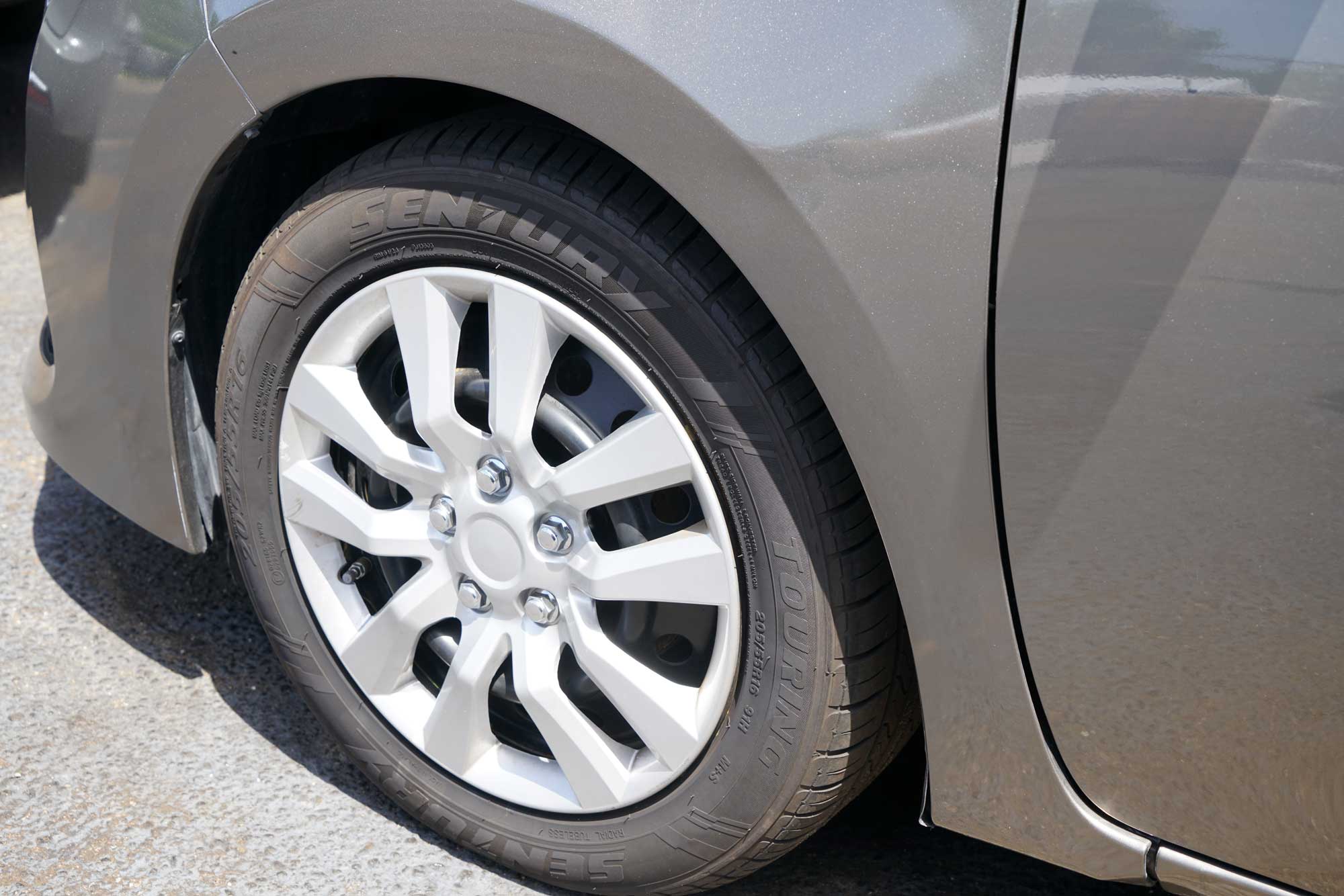 2018 Toyota Corolla LE Sedan 4D