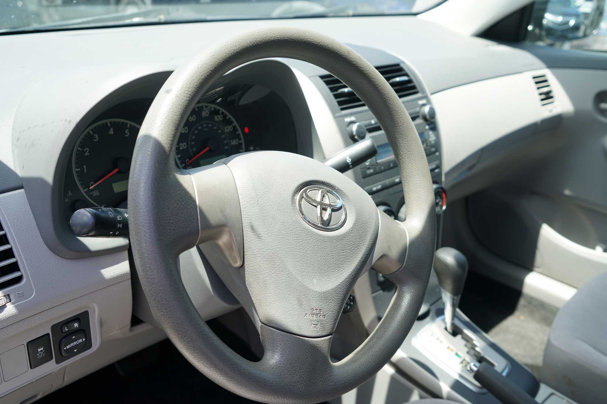 2010 Toyota Corolla LE Sedan 4D