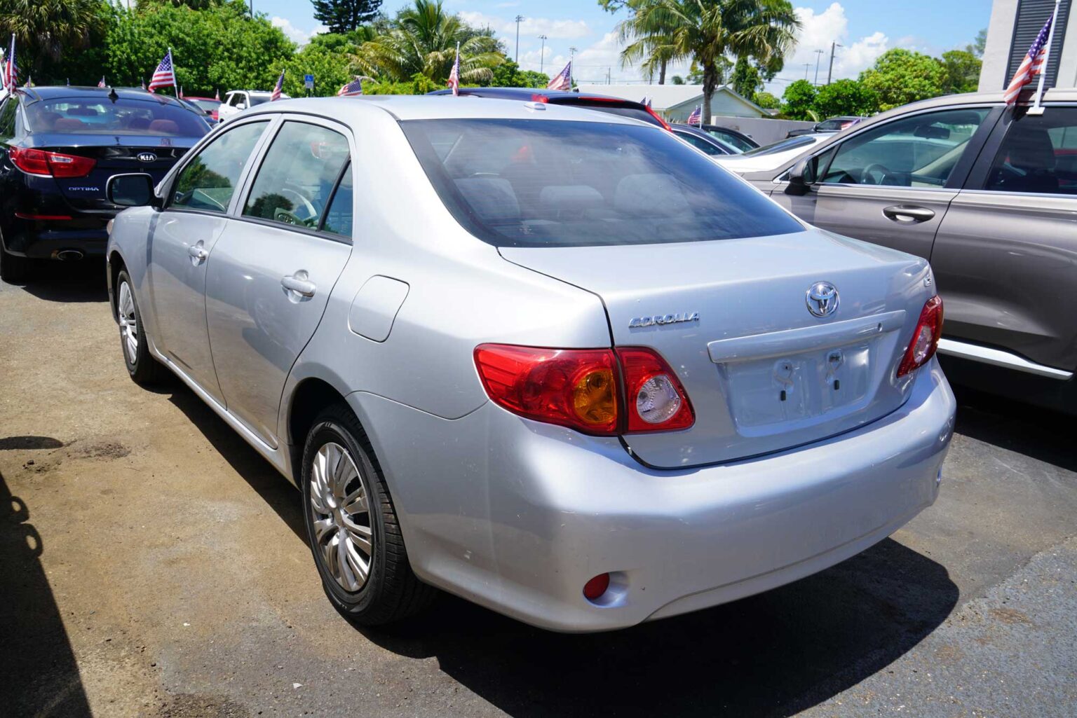 2010 Toyota Corolla LE Sedan 4D