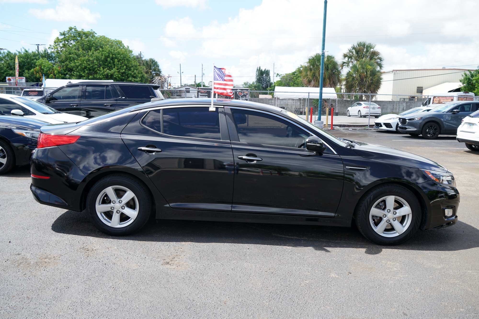 2015 Kia Optima LX Sedan 4D