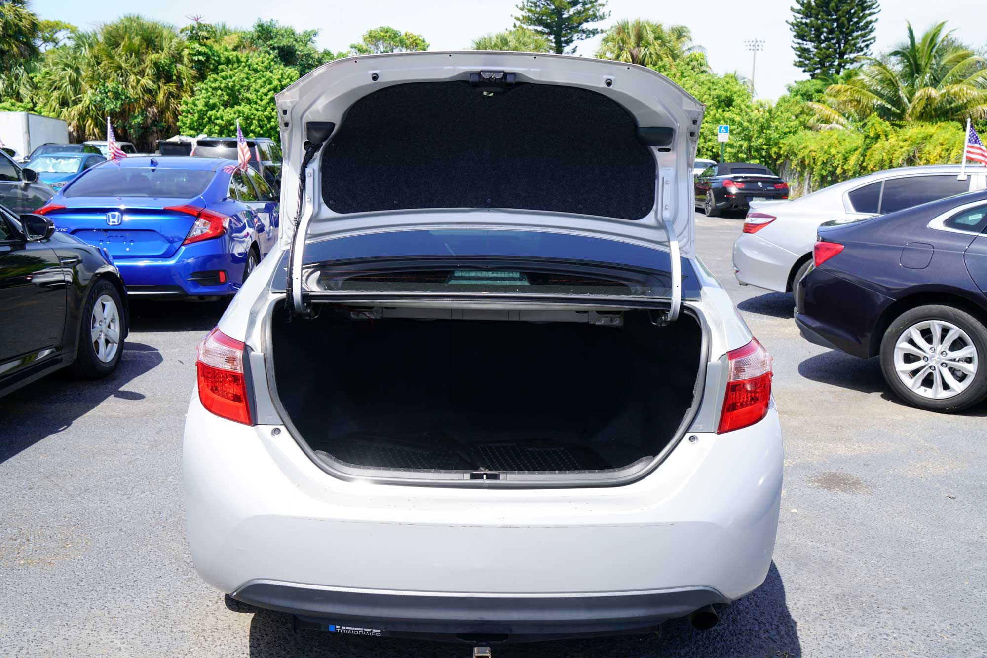 2018 Toyota Corolla LE Sedan 4D