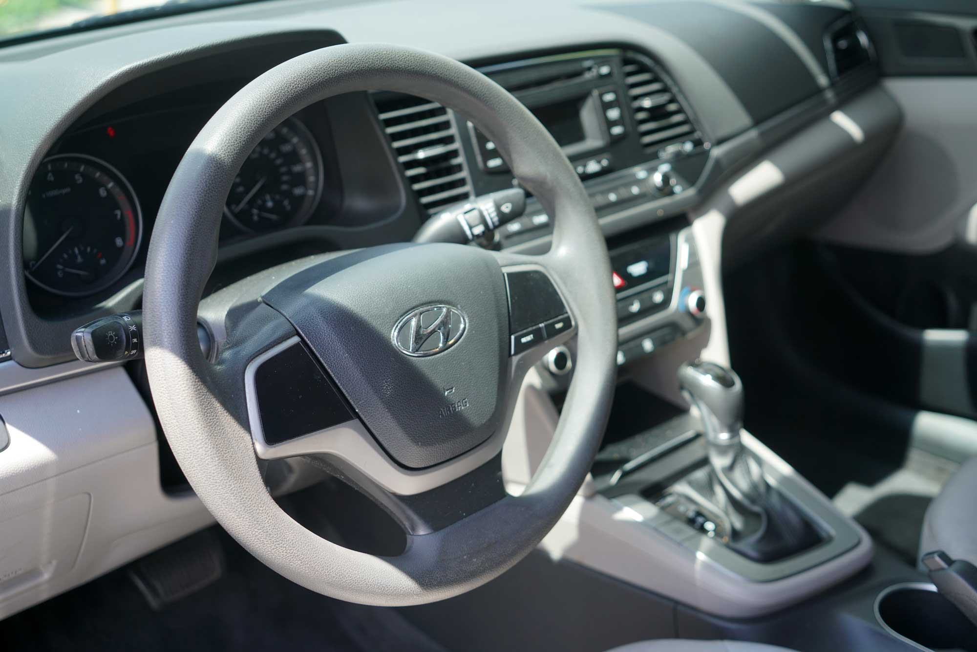 2017 Hyundai Elantra SE Sedan 4D