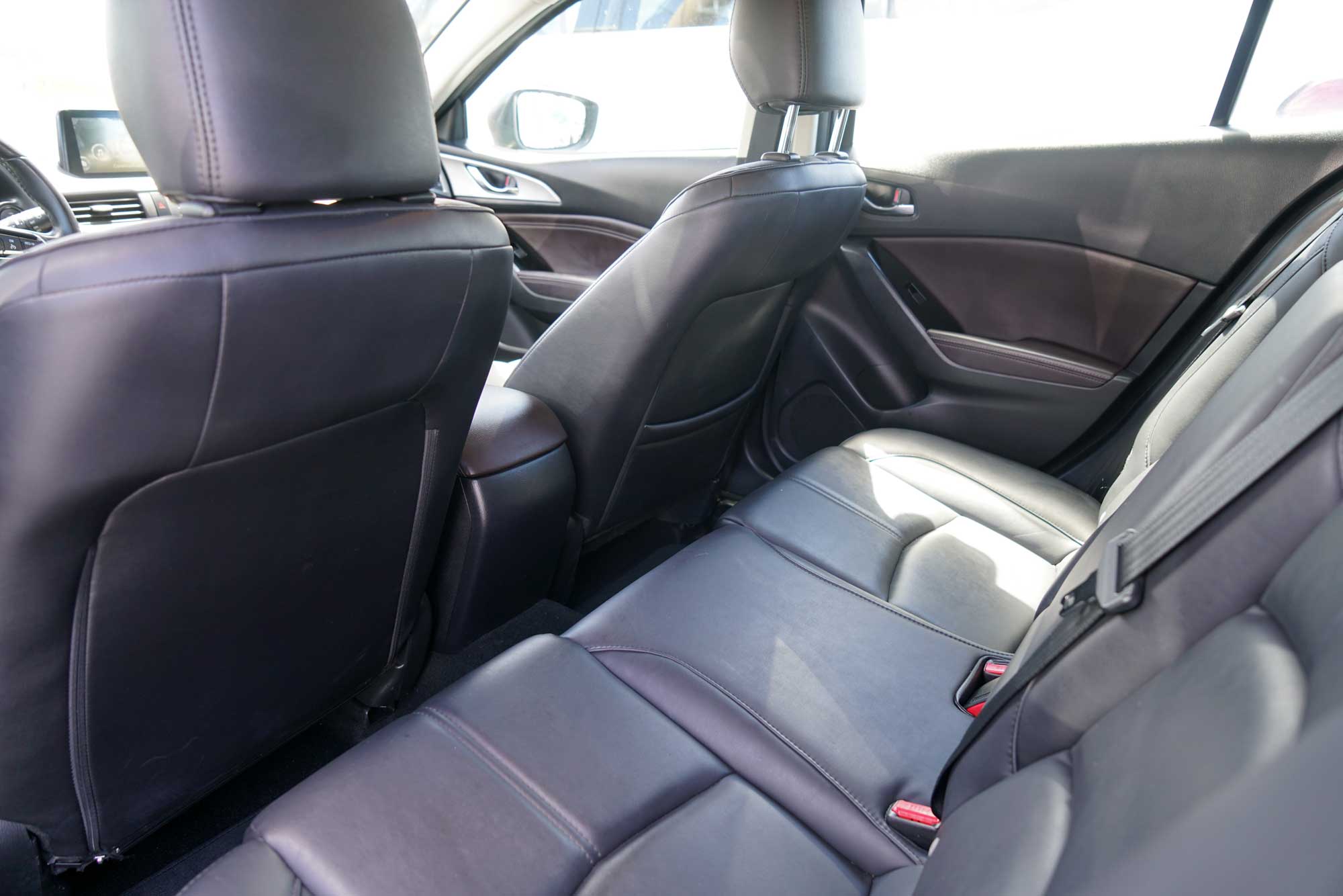 2018 Mazda 3 Touring Hatchback 4D