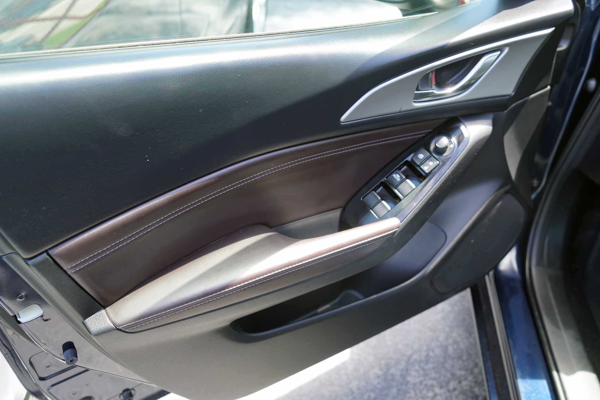 2018 Mazda 3 Touring Hatchback 4D