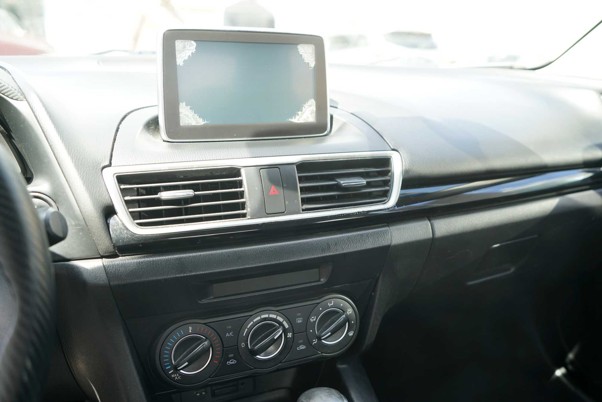 2016 Mazda 3i Sport Sedan 4D