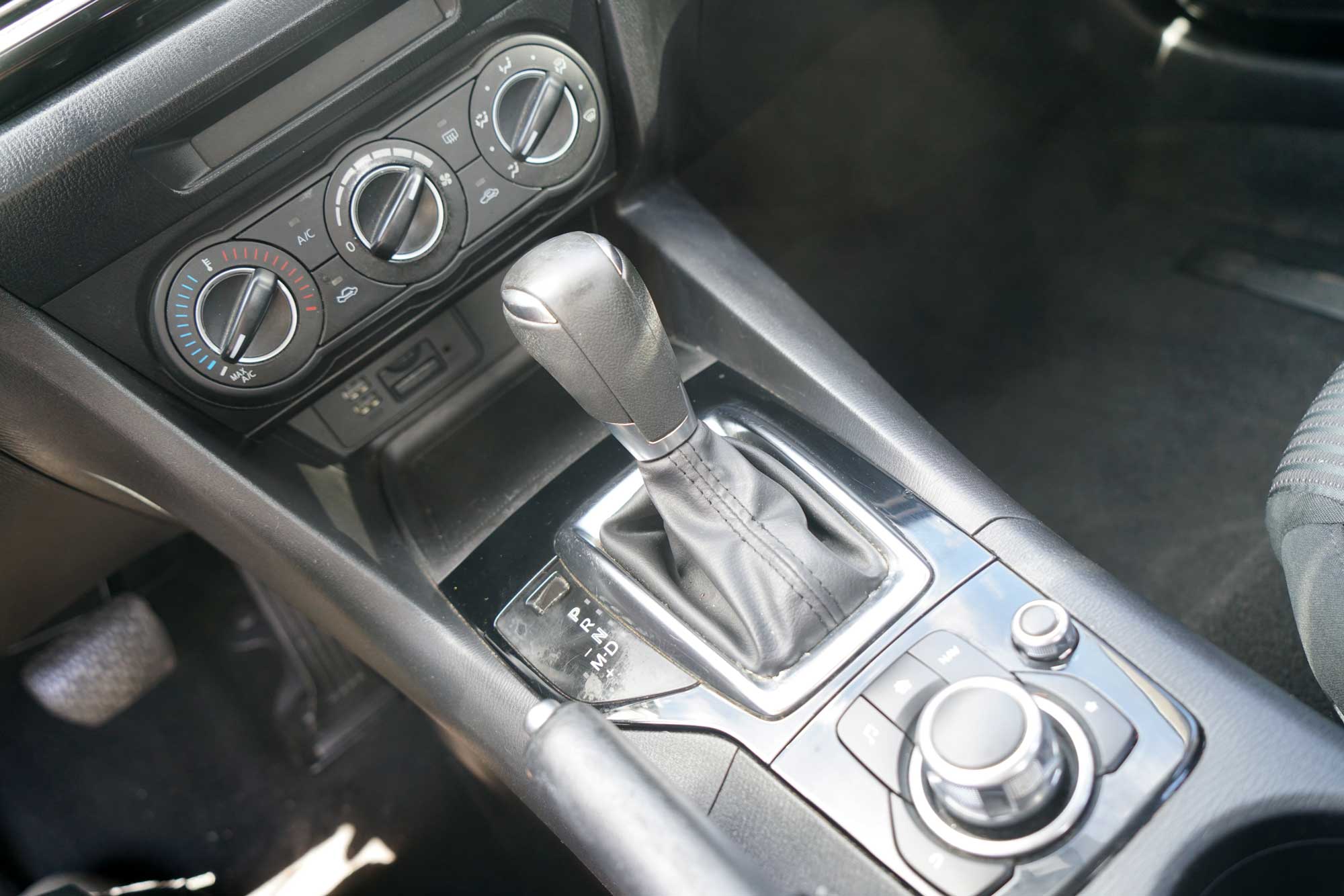 2016 Mazda 3i Sport Sedan 4D