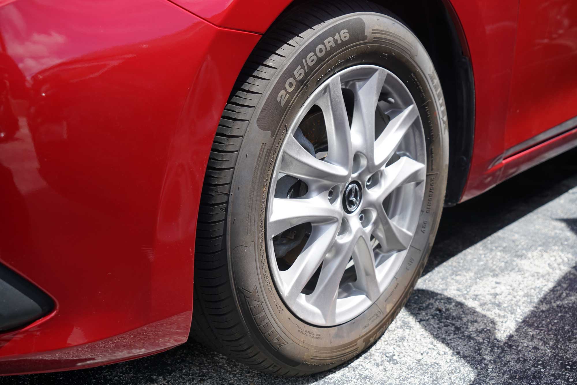 2016 Mazda 3i Sport Sedan 4D