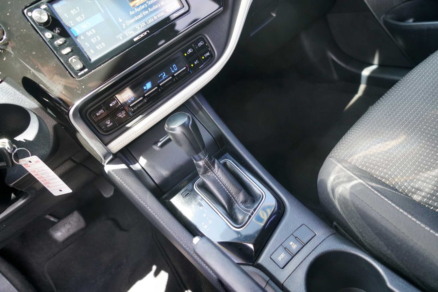2016 Scion iM Hatchback 4D