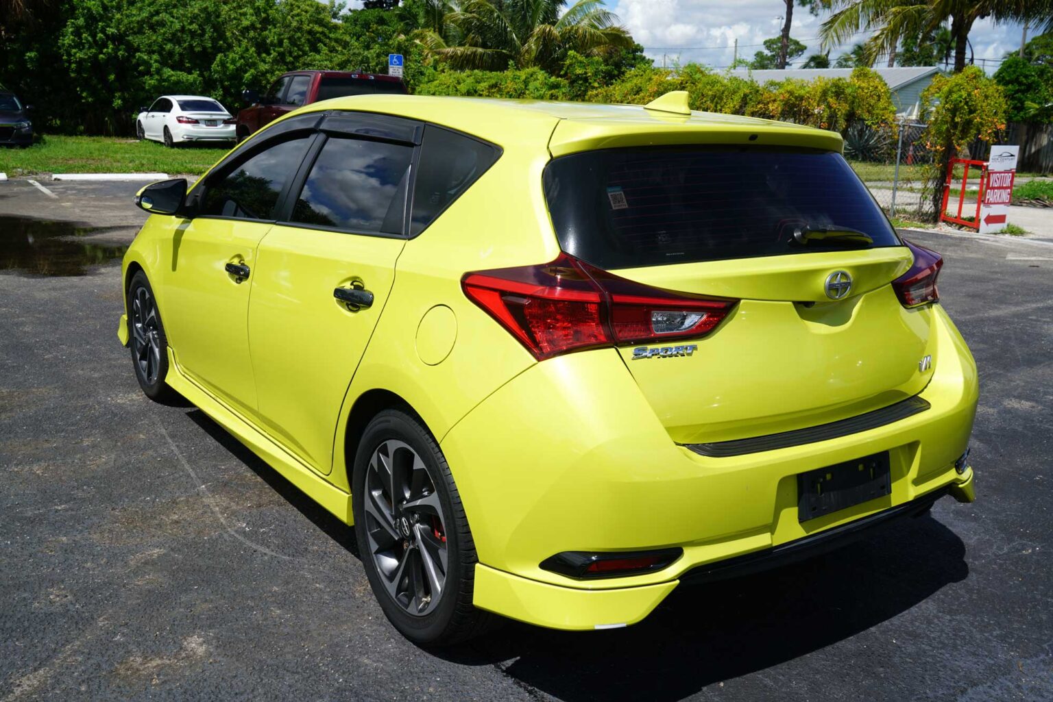 2016 Scion iM Hatchback 4D