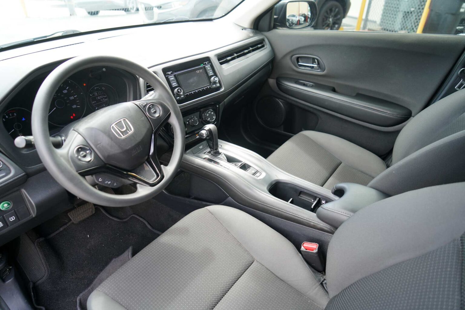 2020 Honda HR-V LX Sport Utility 4D