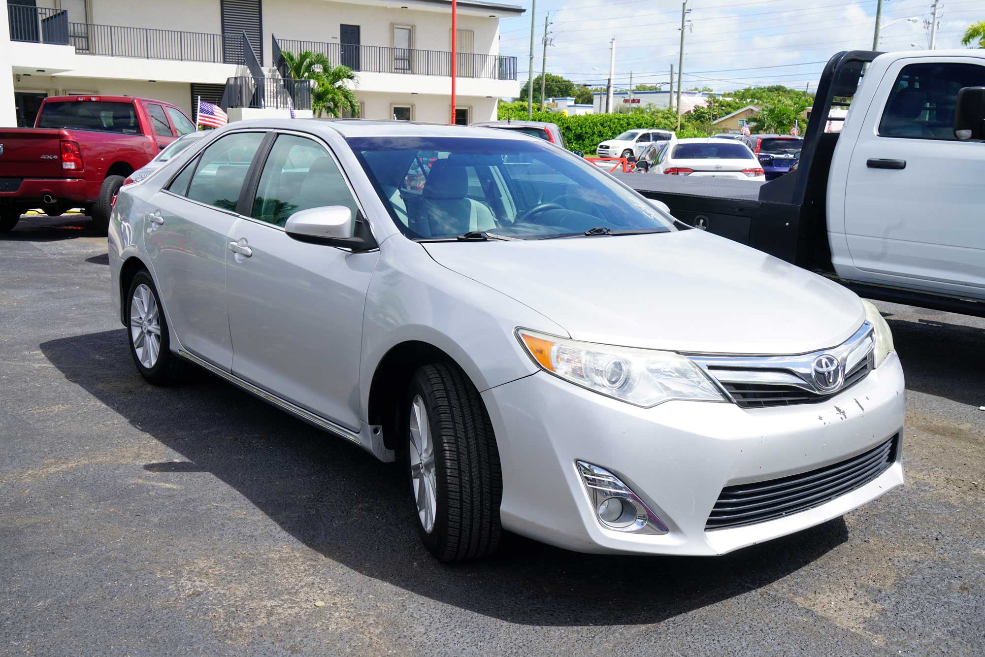 2012 Toyota Camry XLE Sedan 4D