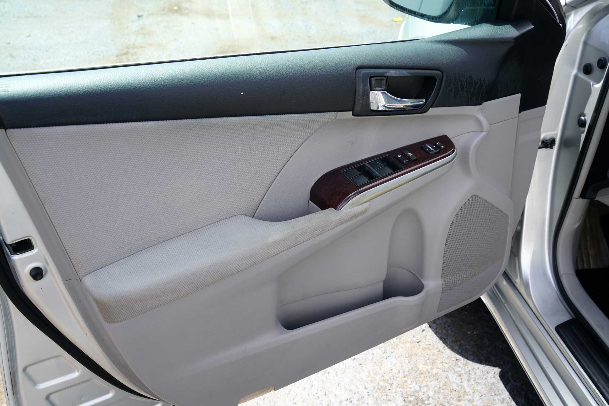 2012 Toyota Camry XLE Sedan 4D