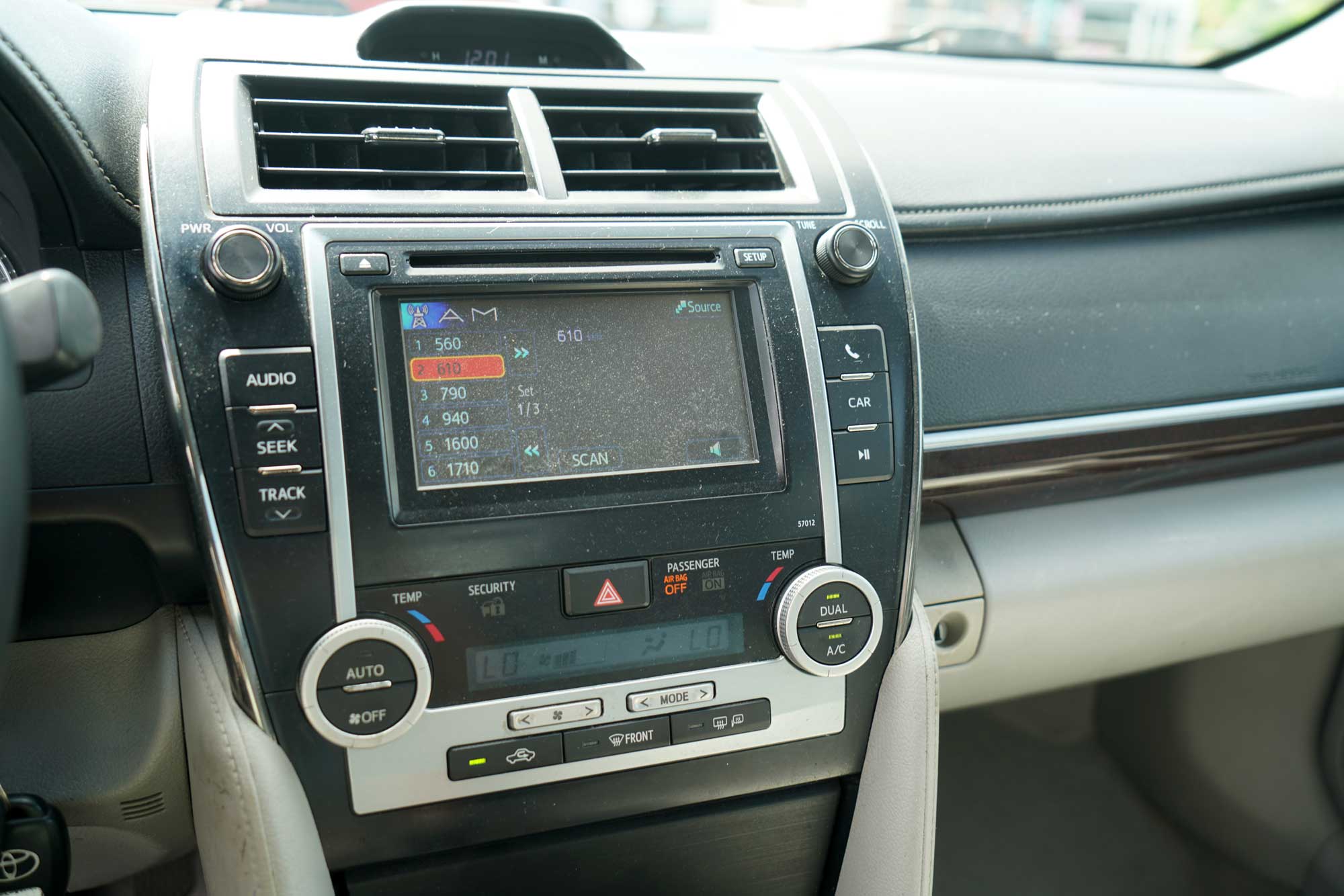 2012 Toyota Camry XLE Sedan 4D