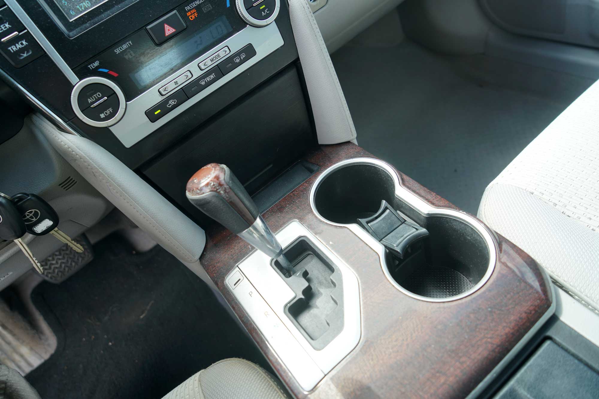 2012 Toyota Camry XLE Sedan 4D