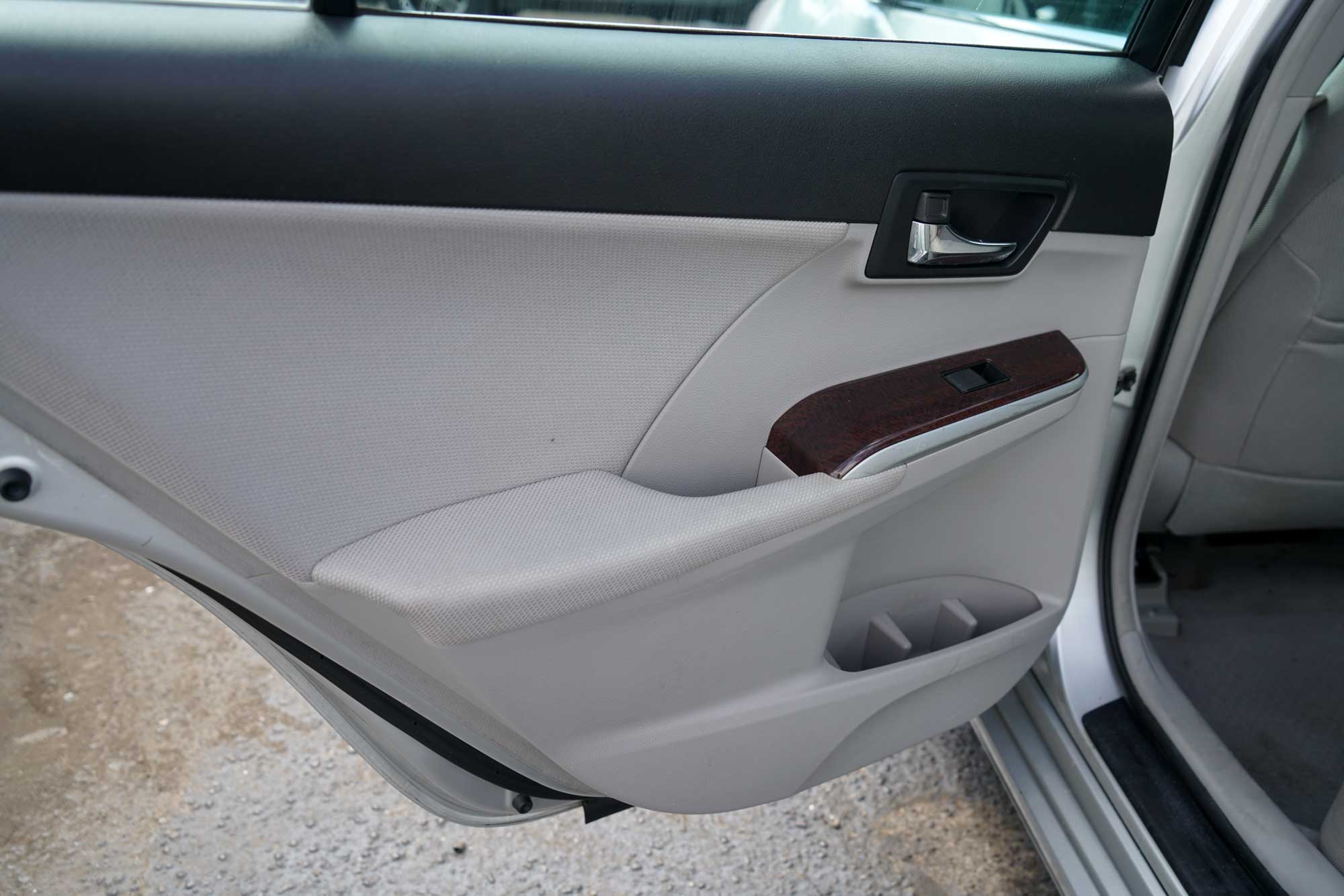 2012 Toyota Camry XLE Sedan 4D