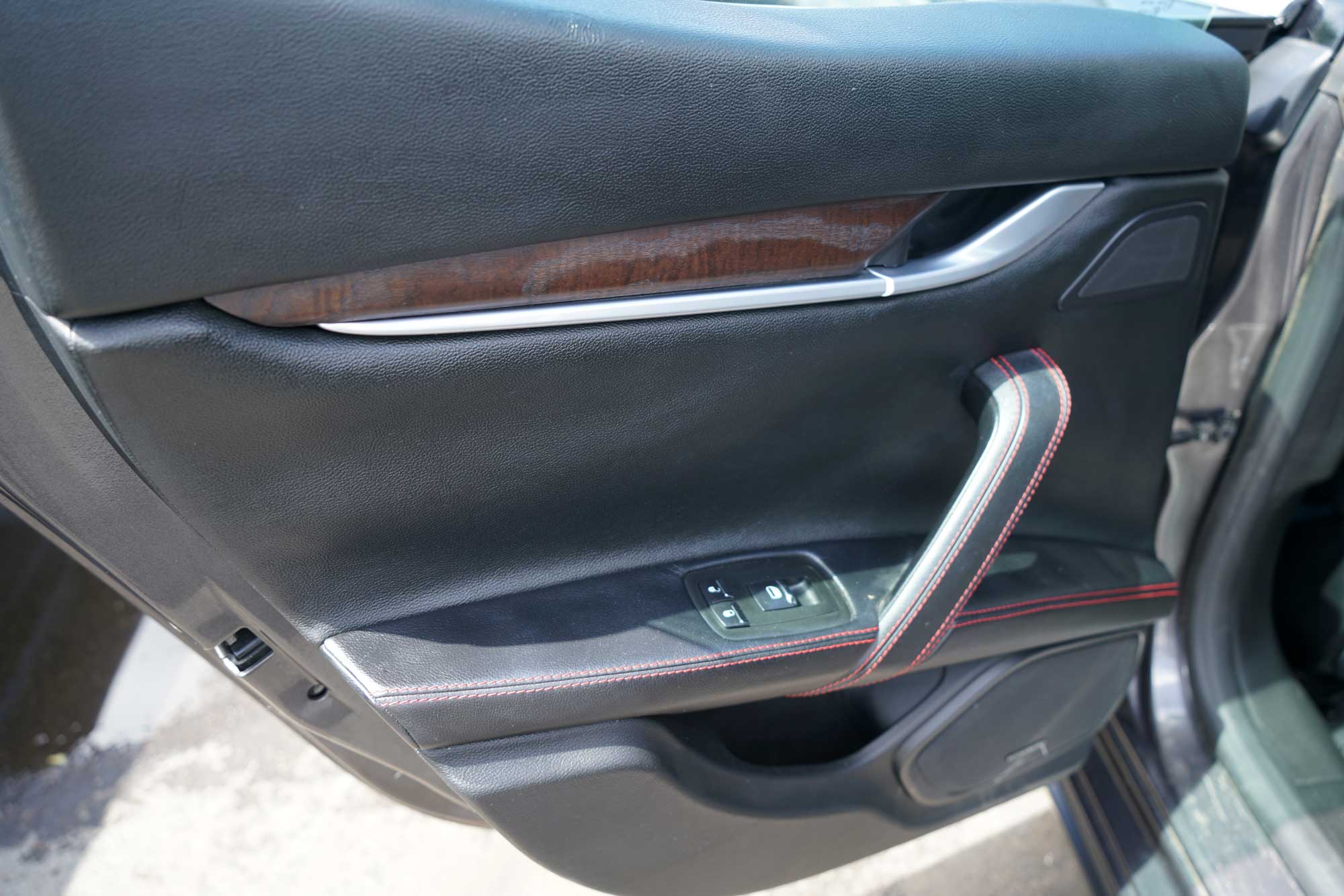 2016 Maserati Ghibli S Sedan 4D