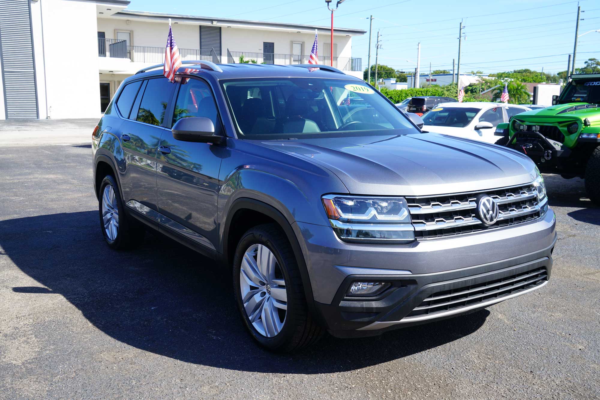 2019 Volkswagen Atlas SE w/Tech Pkg Sport Utility 4D