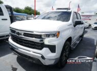 2022 Chevrolet Silverado 1500 Crew Cab LT Pickup 4D 5 3/4 ft