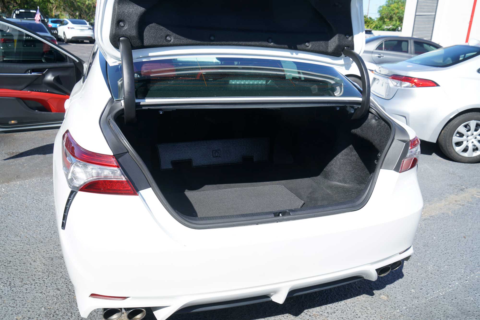 2019 Toyota Camry XSE Sedan 4D